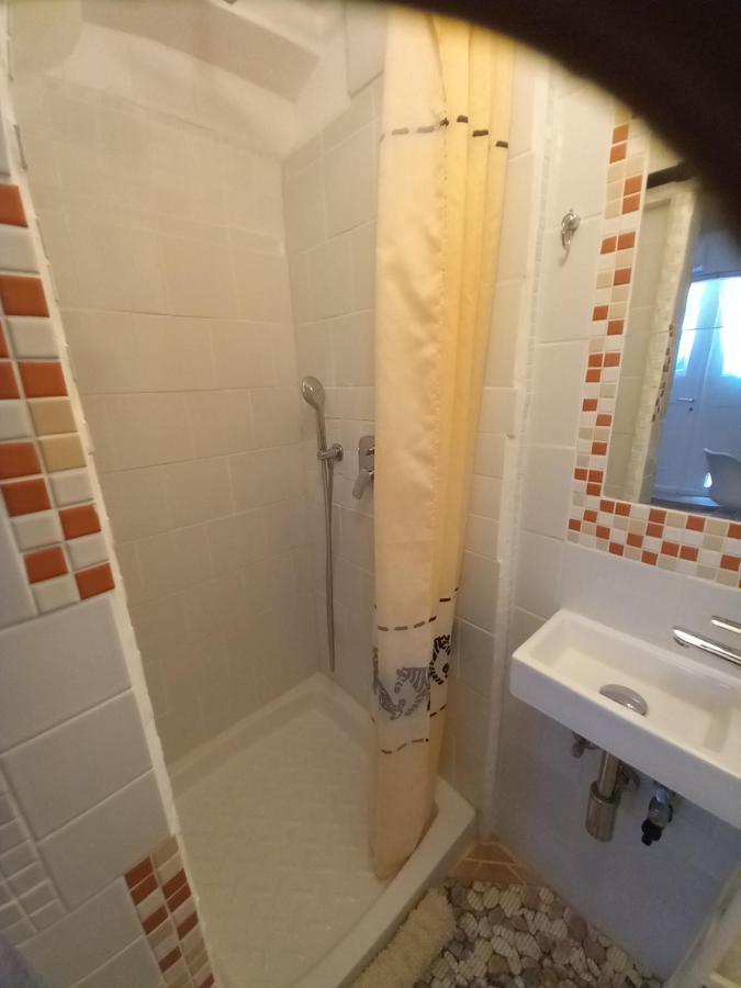 Bunari Studio Apartment Rovinj Bagian luar foto