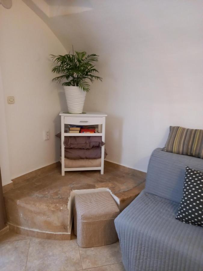 Bunari Studio Apartment Rovinj Bagian luar foto